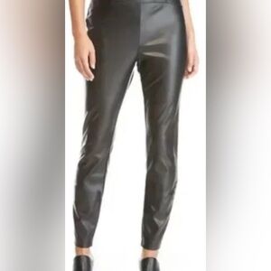 CHICO’S size 00 REGULAR,  Black Straight Leg Faux (Front) Leather Pants.